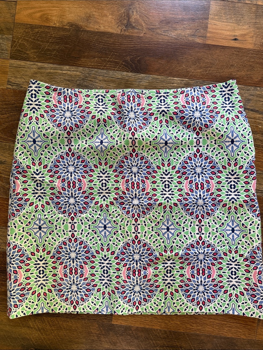 Talbots Patterned Mosaic Print Women’s Skirt - Green, Navy & Pink